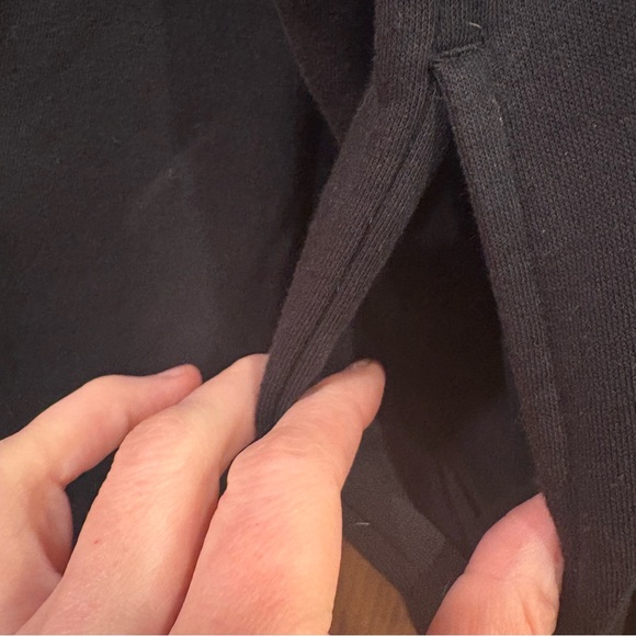 Savage X Fenty $85 Essential Oversized Button-Up Shirt Comfy M P2P 24-26” - Picture 13 of 14